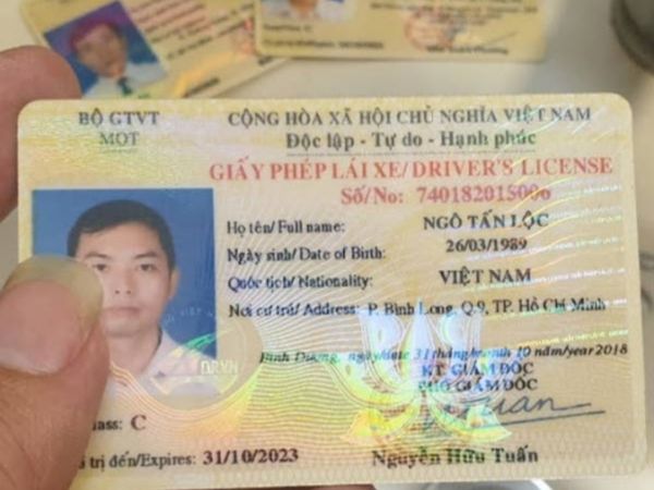 Làm Lại Bằng Lái Xe Bị Mất Và Lệ Phí Năm 2024